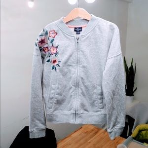 ❤️ 3/$30 American Eagle Zip up bomber sweatshirt size 12